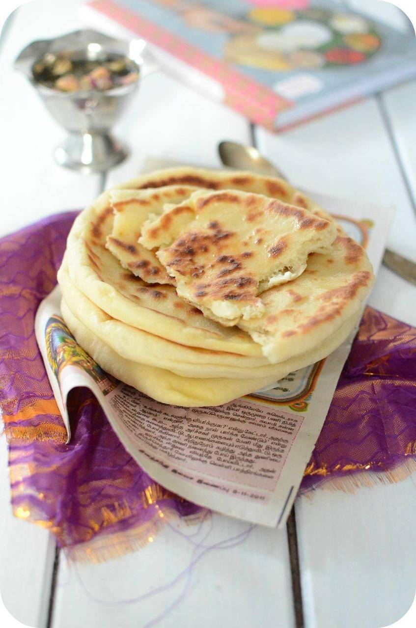 Cheese naan ou naan au fromage